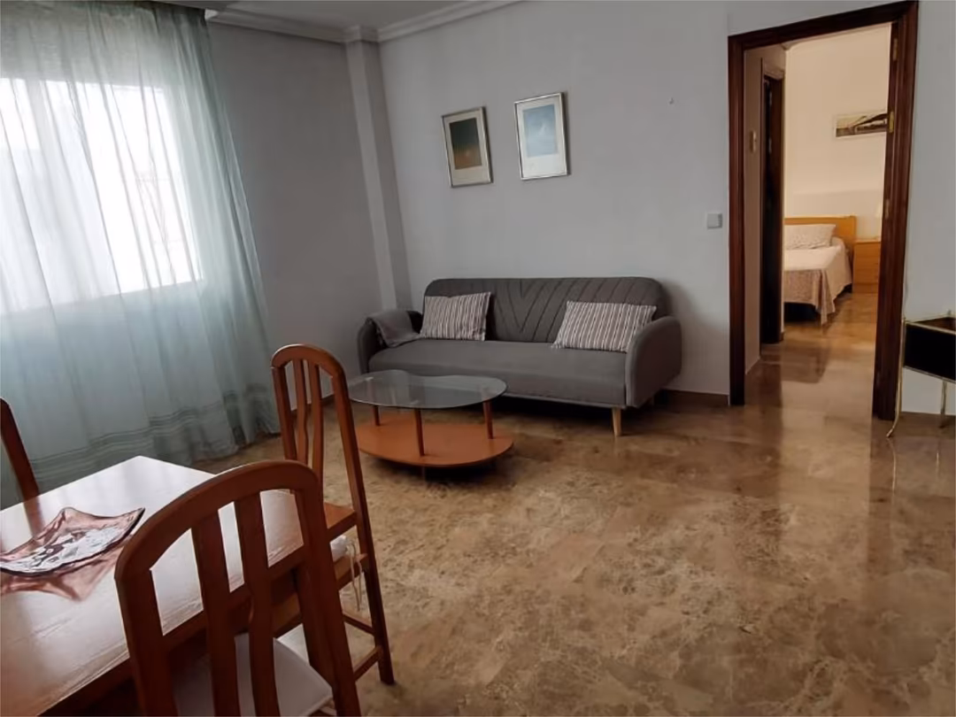 Apartamento en  Calle Siete de Mayo 11 - Foto 2