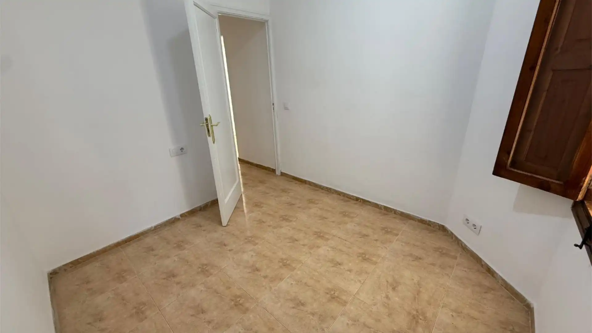 Piso en  Carrer Sant Isidor 13 - Foto 9