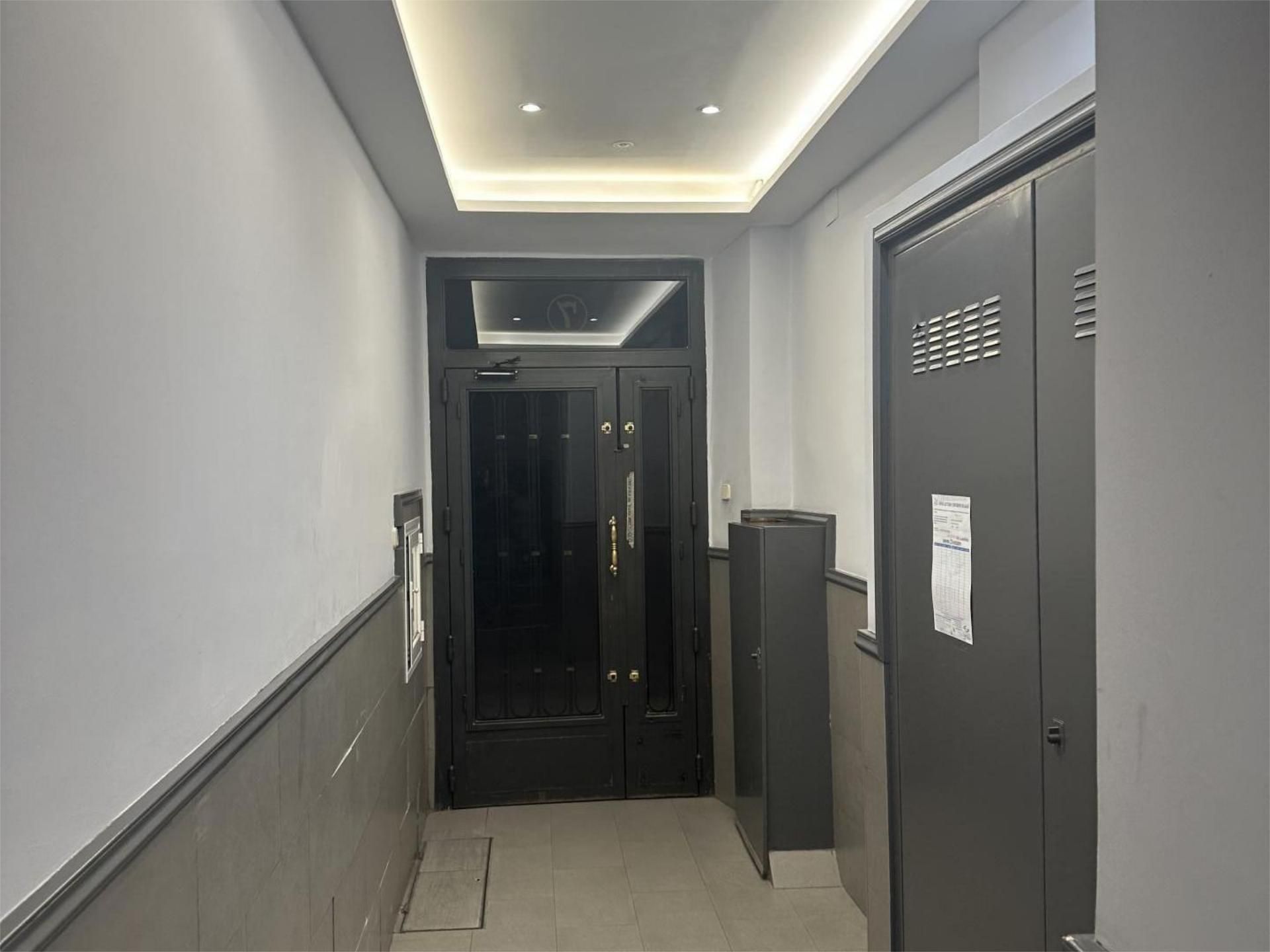 Piso en  Calle de Augusto Figueroa 7 - Foto 10