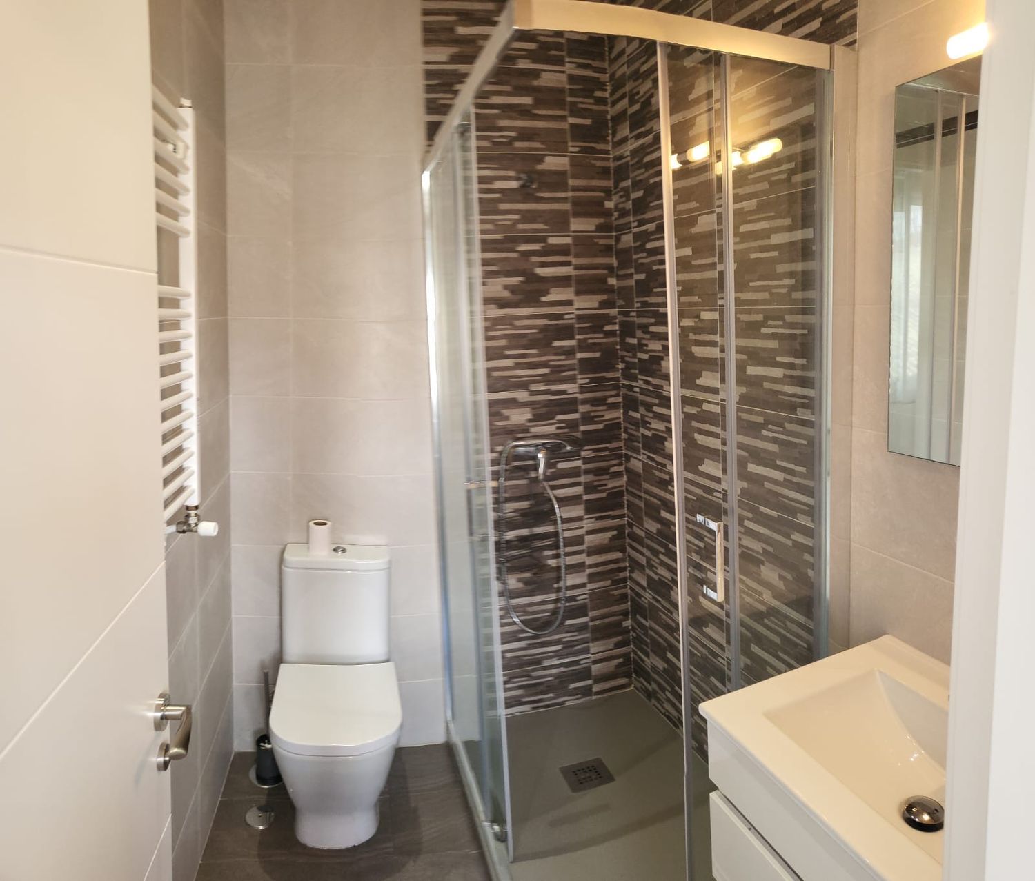 Piso en calle de Fernández de los Ríos, 57 - Foto 3