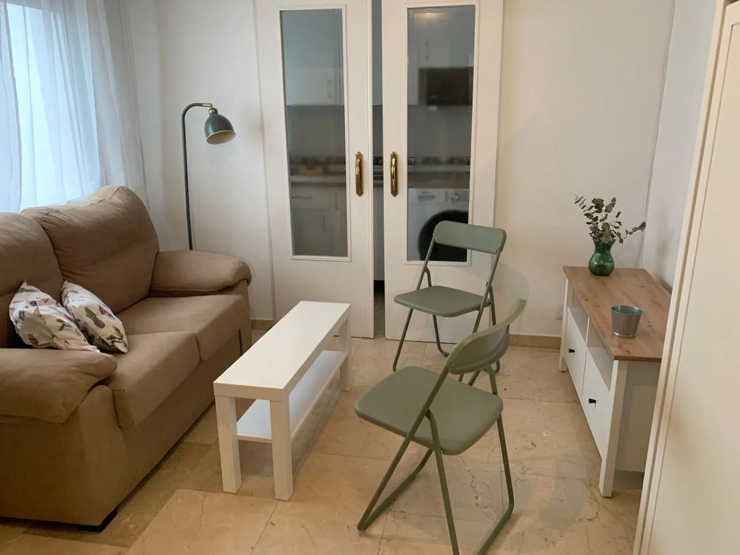 Piso en calle Villa de Rota, 5