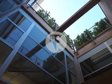Local comercial en Cornellà de Llobregat - Foto 1