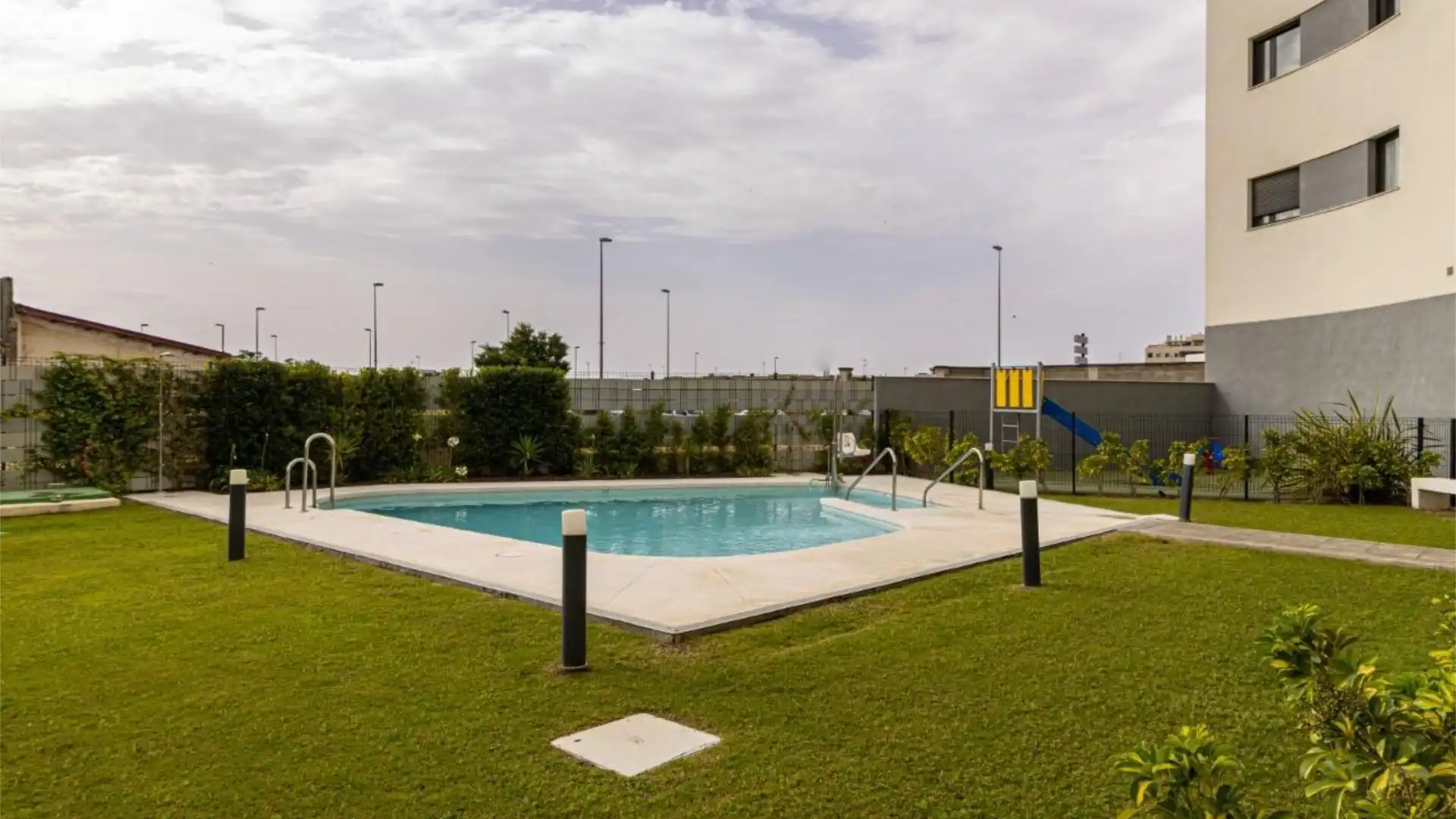 Piso en  Avenida Rey Juan Carlos I Local - Foto 4