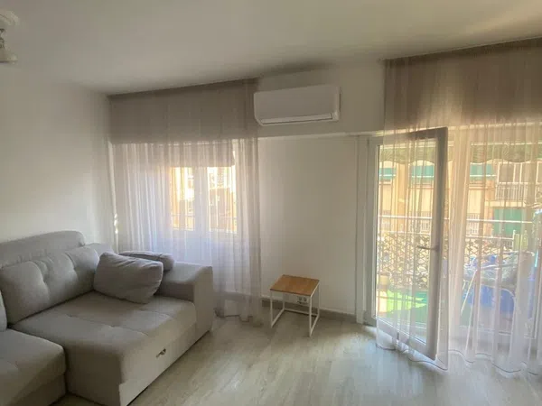 Piso en plaza de Joaquín Dualde, 9 - Foto 1