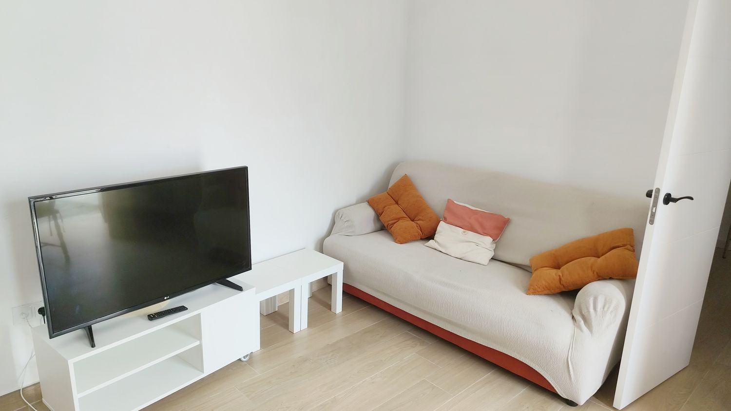 Estudio en calle Bogotá, 6 - Foto 3