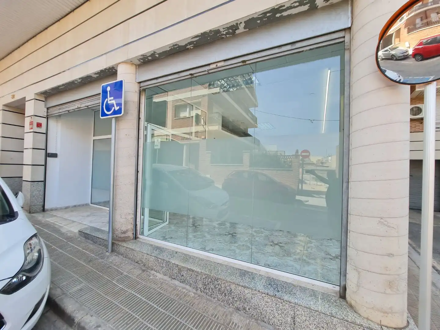 Local comercial en  Carrer Jacint Verdaguer 32 - Foto 83