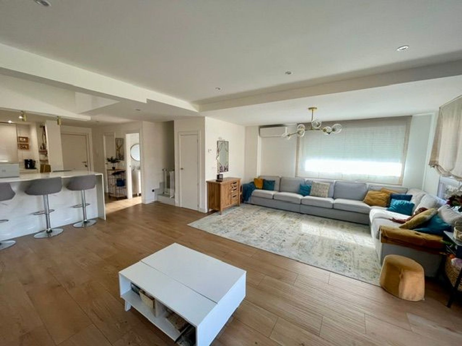 Chalet adosado en avenida 1º de Mayo, 1 Bis - Foto 3