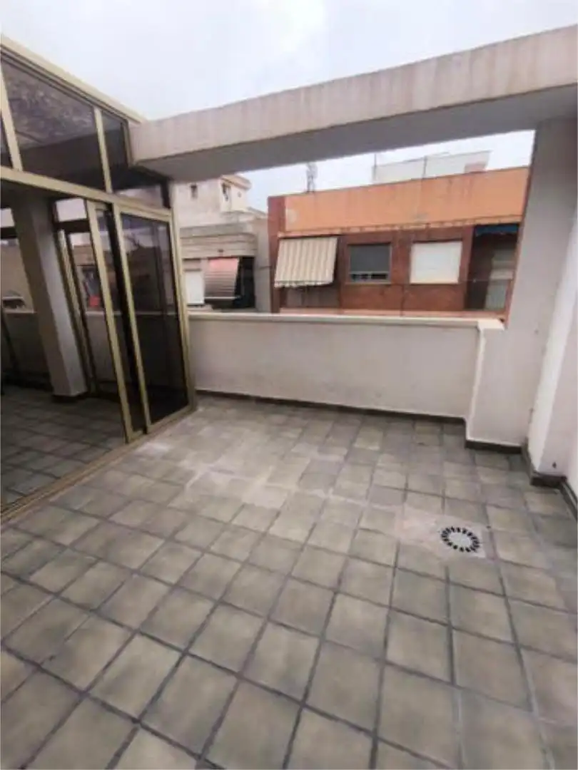 Piso en Los Ángeles - Foto 2