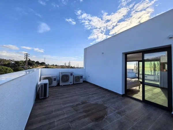 Chalet adosado en Ronda 8 de Març - Foto 18