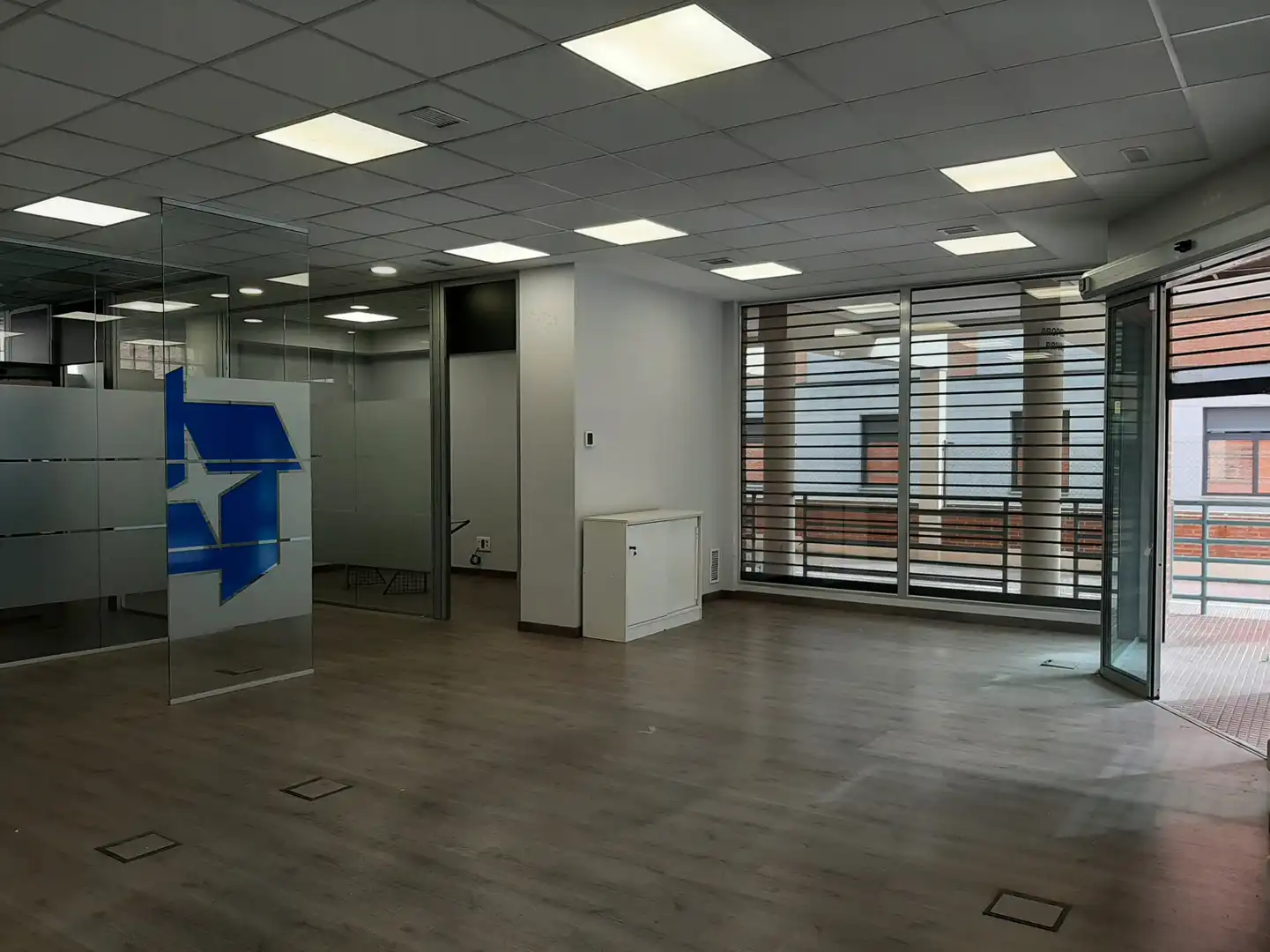 Local comercial en Alcalá de Henares - Foto 4