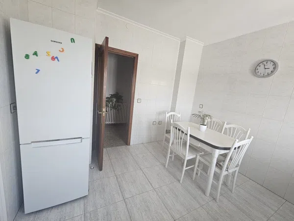 Piso en Avenida la Bañeza, 66 - Foto 12
