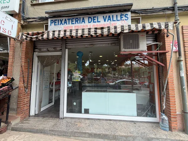 Local en Tienda en Avenida de Joaquim de Sagrera, 9, La Cogullada - Foto 2