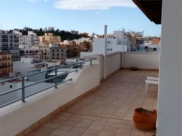 Piso en  Avinguda de Bartomeu de Roselló 5 - Foto 2