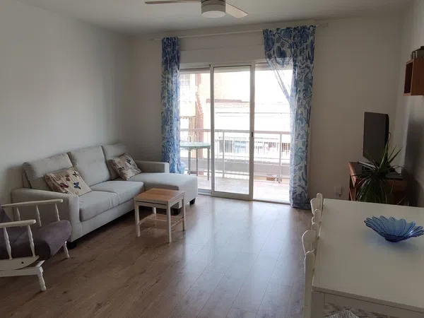 Piso en calle Pintor Gisbert, 3