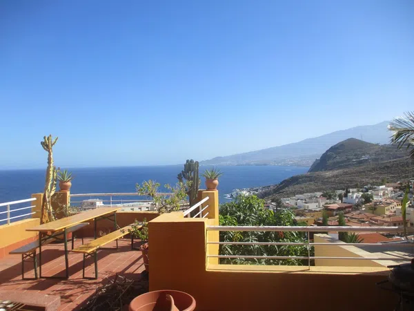 Chalet adosado en calle España, 3