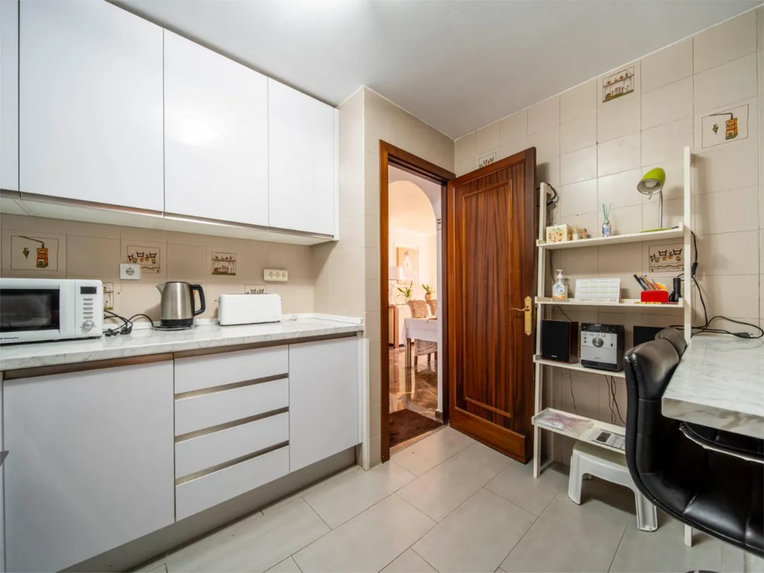 Piso en  Paseo Marítimo Rey de España 63 - Foto 12