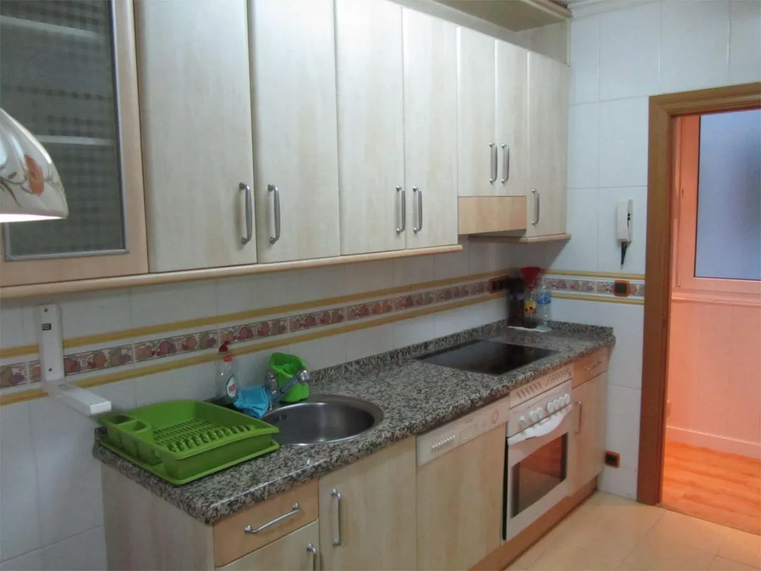 Piso en  Avenida Buenavista 8 - Foto 14