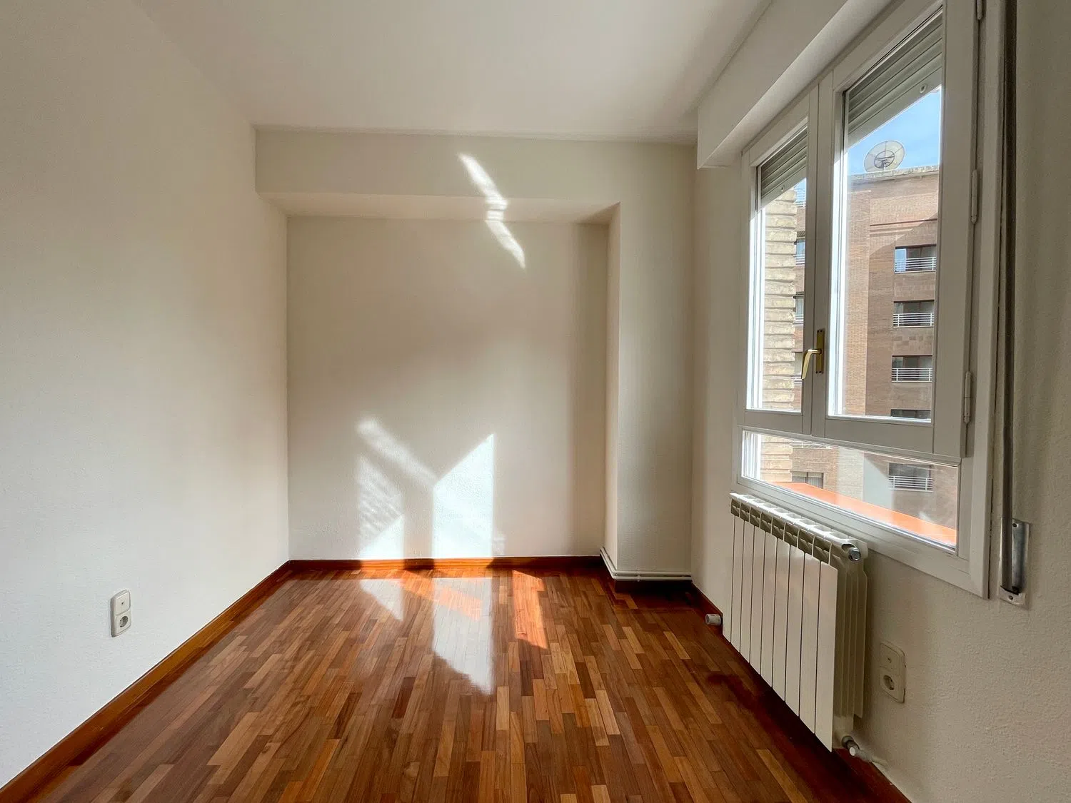 Piso en paseo de la Constitucion, 6 - Foto 2