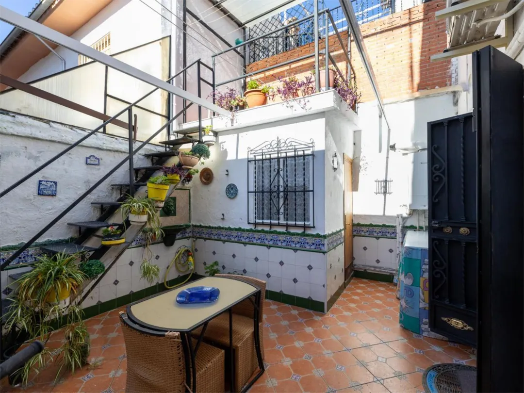 Casa adosada en  Calle Santa Herminia 37 - Foto 15