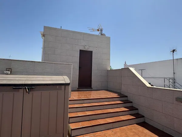 Casa o chalet independiente en Avenida de Blas Infante, 83 - Foto 10