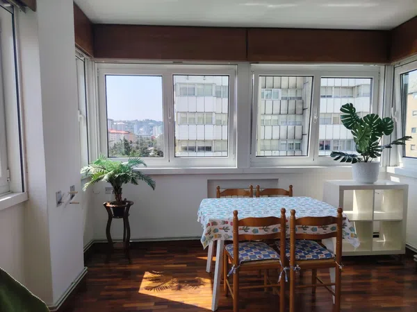 Piso en Calle Álvaro Cunqueiro, 2 - Foto 3