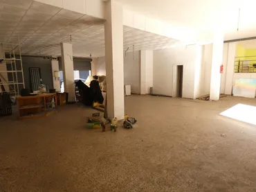 Local comercial en Barberà del Vallès - Foto 5