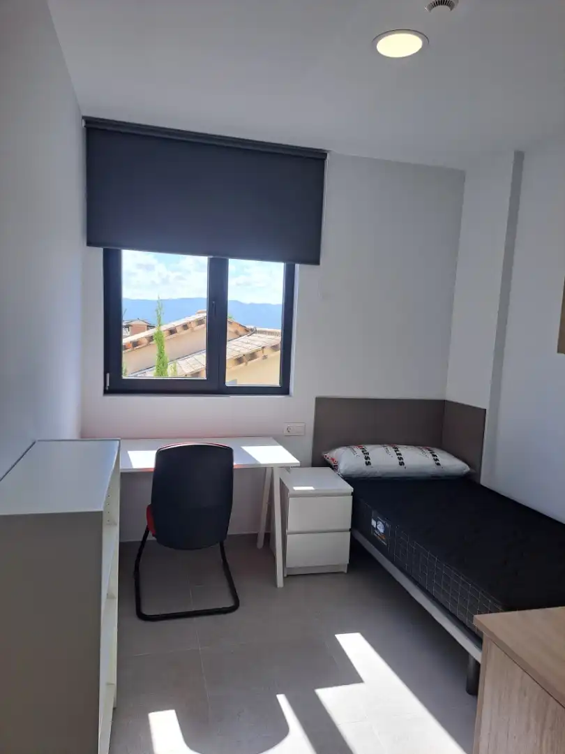 Estudio en  Calle Bartolomé Pérez Casas 2 - Foto 3