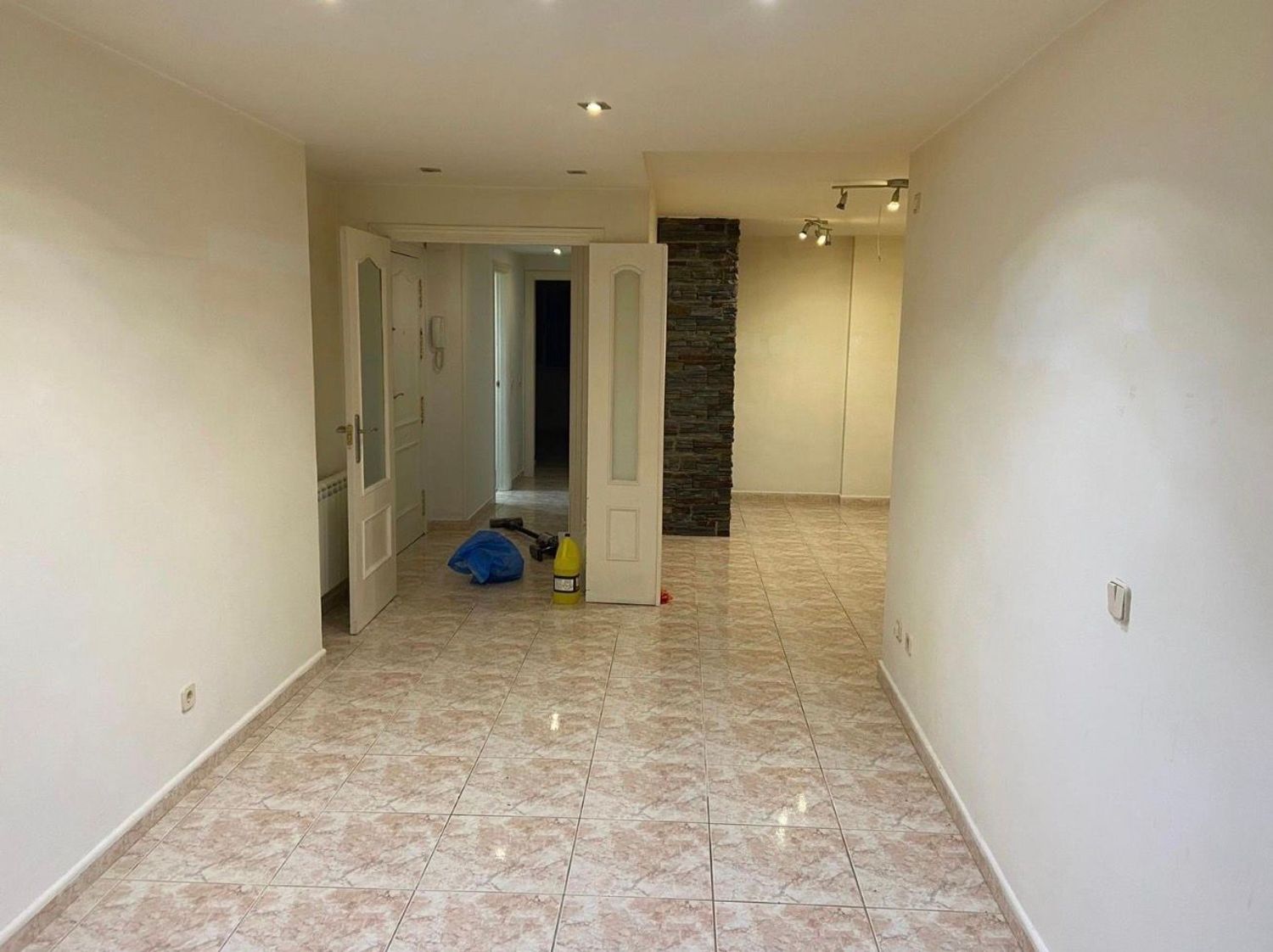Piso en Calle del Rosario, 63 bajo a - Foto 3