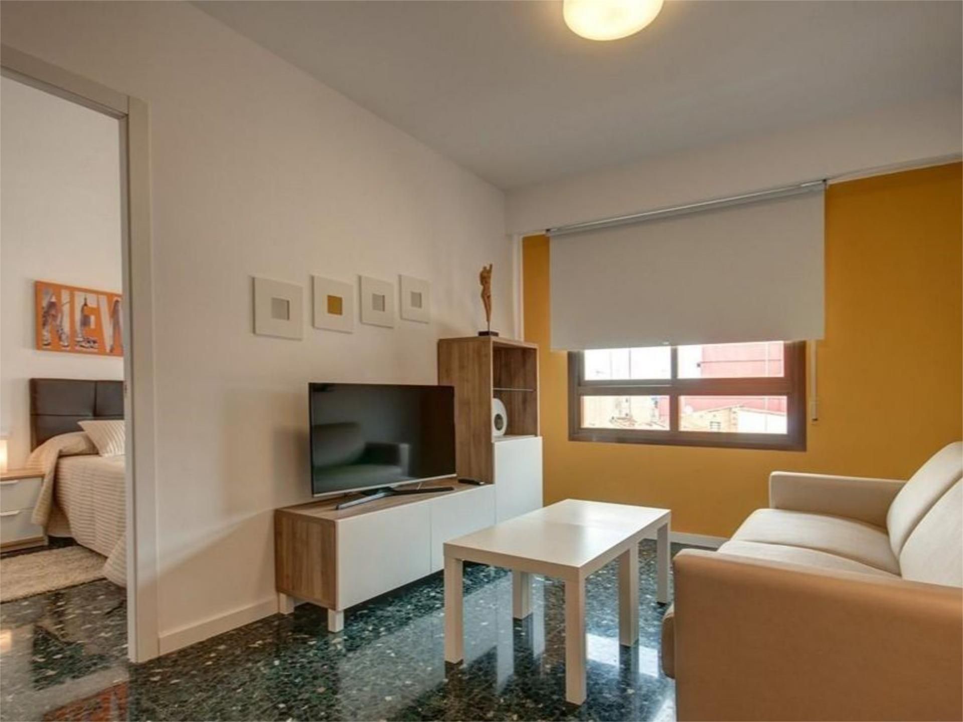 Piso en  Plaça de la Setmana Santa Marinera 2 - Foto 1