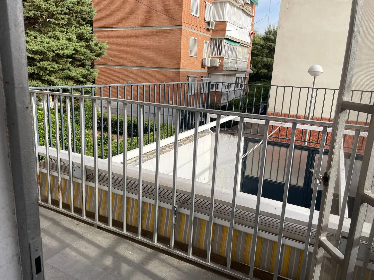 Chalet adosado en Barrio Entrevías - Foto 13