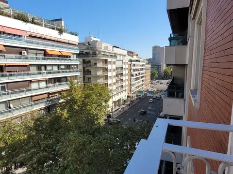 Piso en calle Alcántara, 60