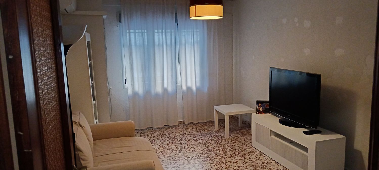 Piso en La Alhóndiga - Foto 11