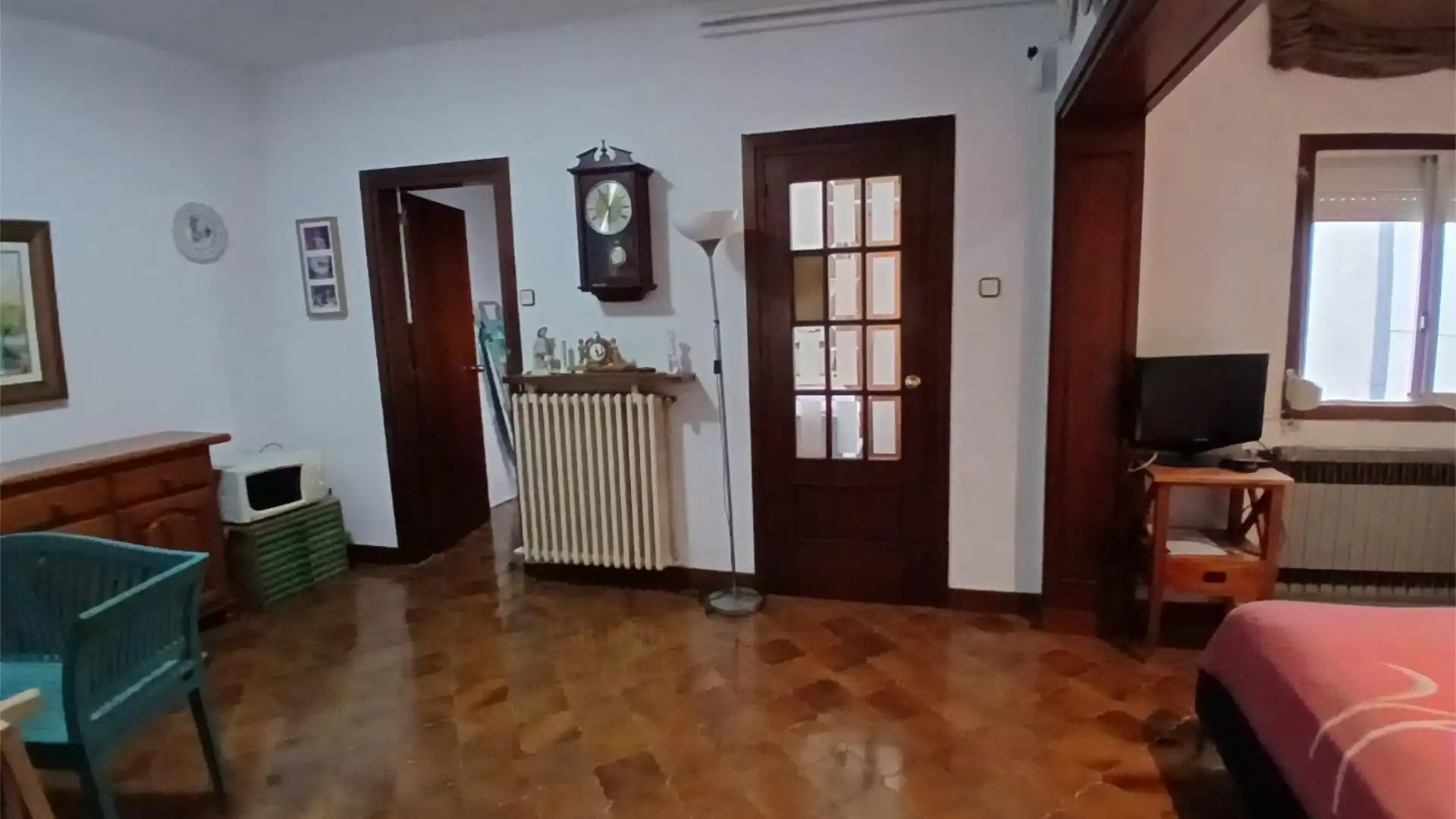 Casa adosada en  Carrer d'Ausona 68 - Foto 14