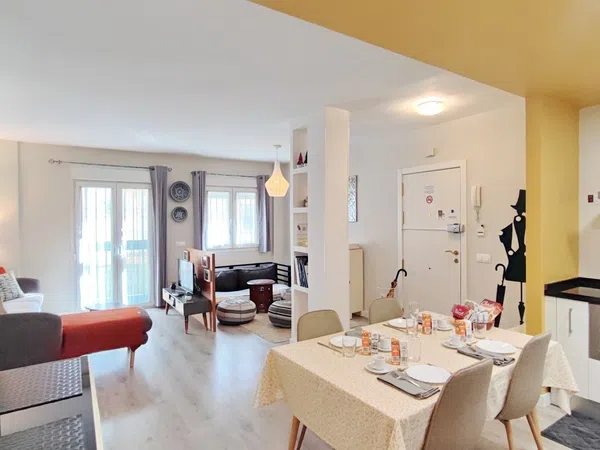 Piso en calle Céspedes, 16 - Foto 2