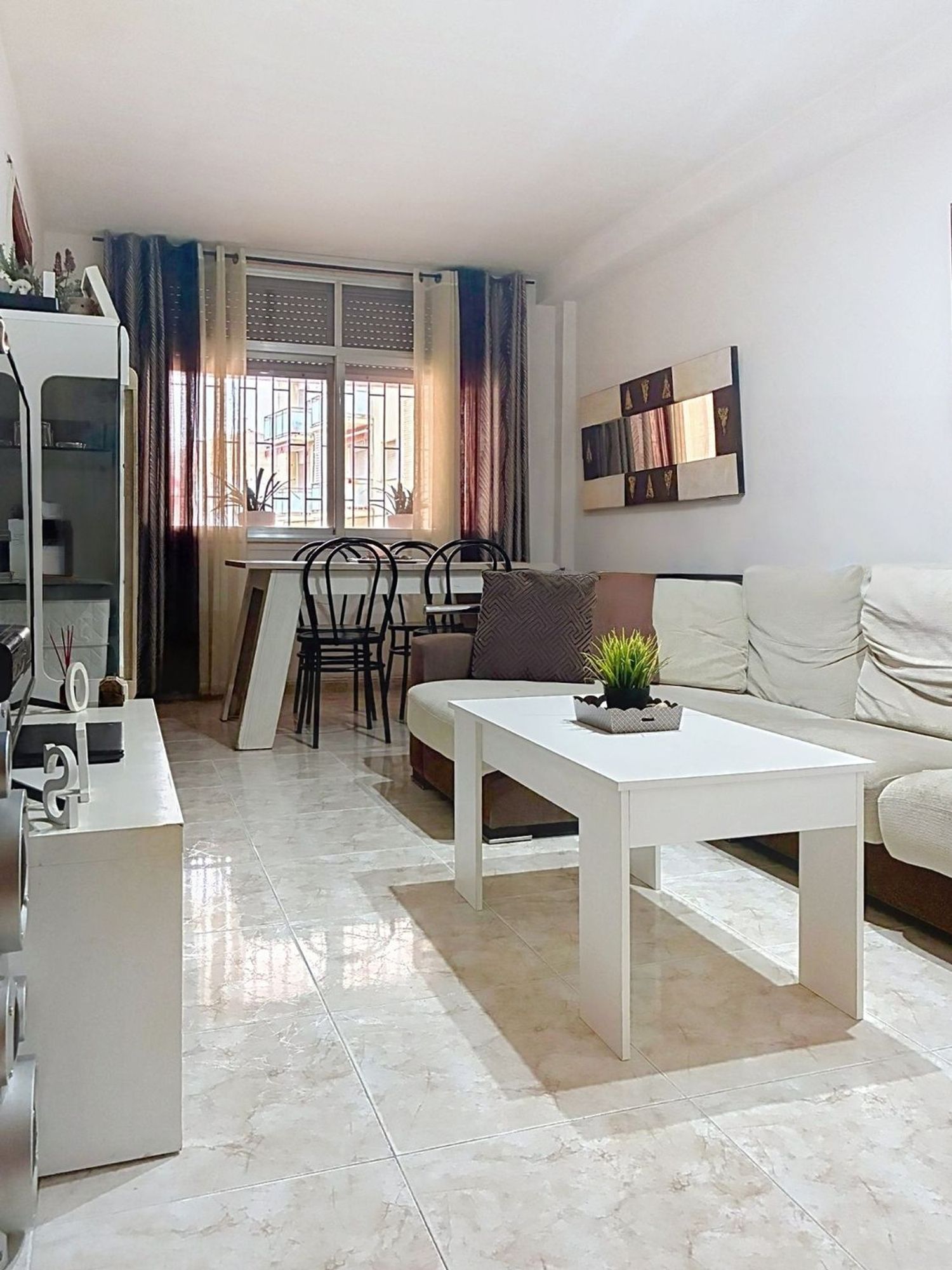 Piso en calle de Ntra. Sra. de la Mercè, 9 -11 - Foto 1