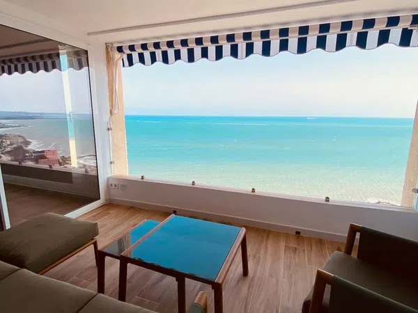 Piso en avenida de Villajoyosa, 95 a - Foto 4