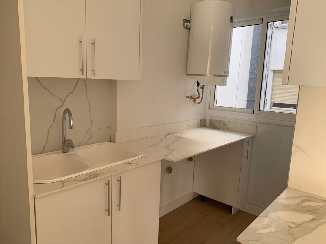 Piso en  Carrer d'Abén al Abbar 1 - Foto 3