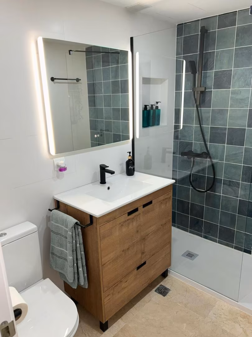 Piso en  Calle Antonio Montero Sánchez 1 - Foto 8