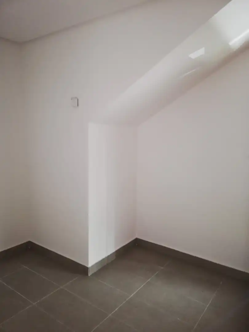 Chalet en  Calle Dámaso Alonso 22 - Foto 5