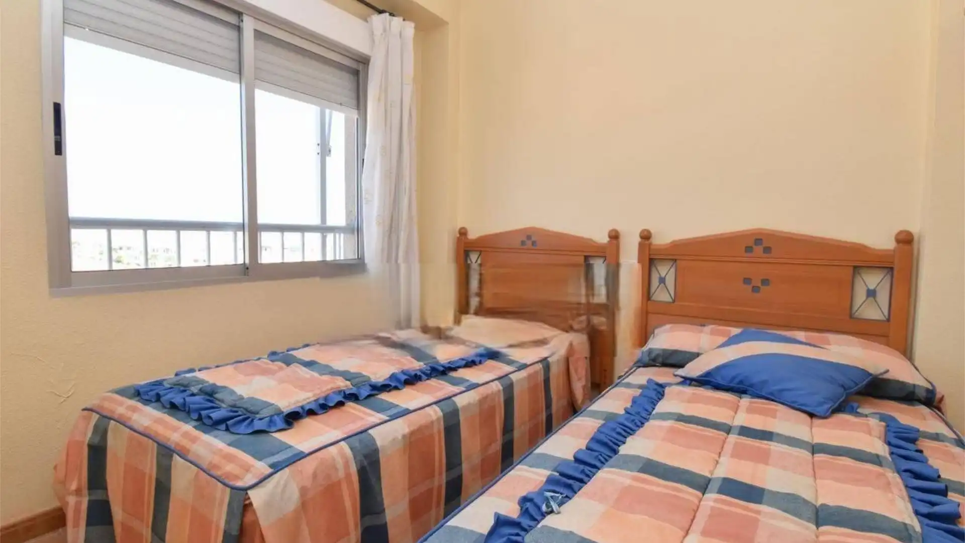 Piso en  Calle Yecla 48 - Foto 7