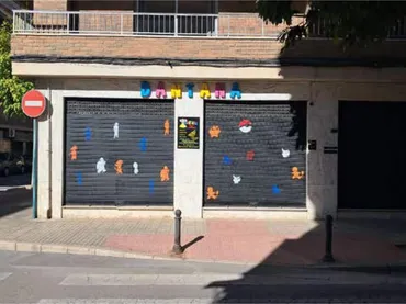 Local comercial en Centro - Foto 3