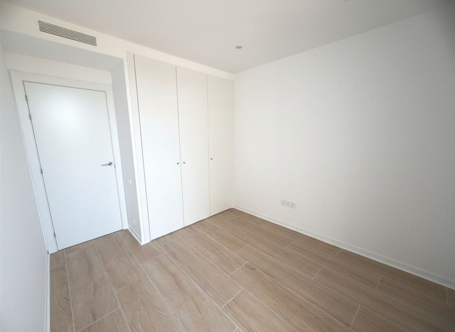 Chalet adosado en Avenida Juan Carlos I - Foto 8