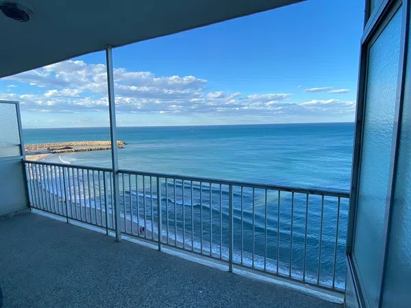 Piso en calle de les Amėriques, 9 - Foto 2