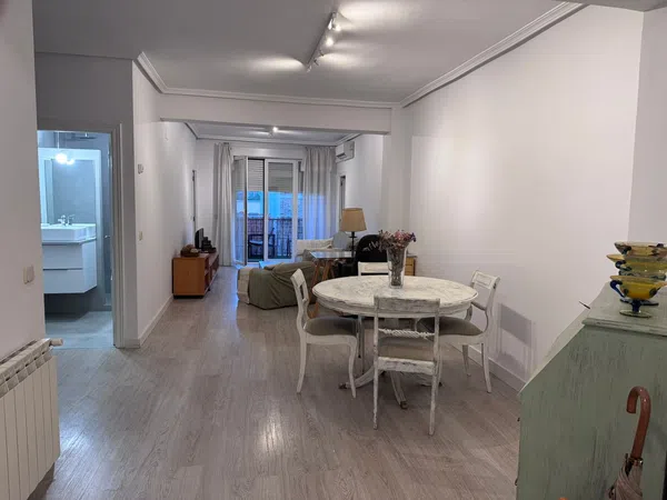 Piso en calle Tomás Meabe, 15