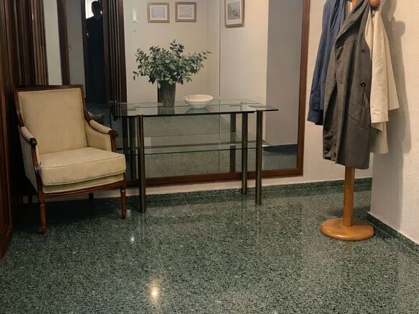 Piso en calle de Guillem de Castro, 96 - Foto 1