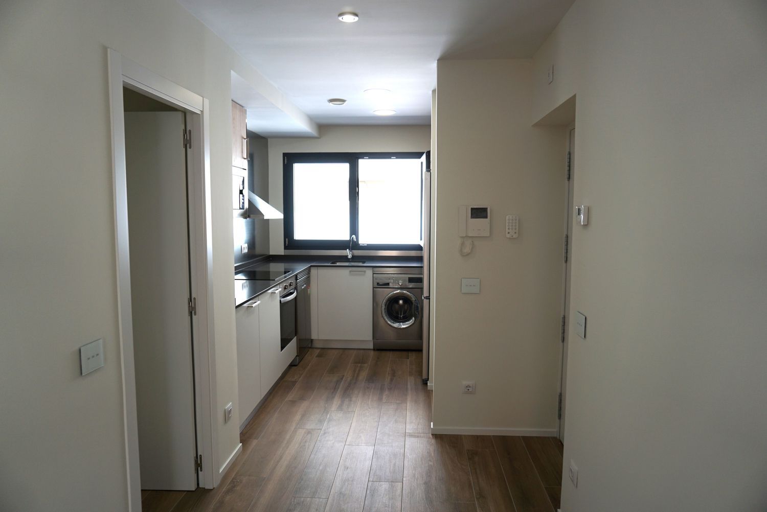 Piso en calle de Dulcinea, 43