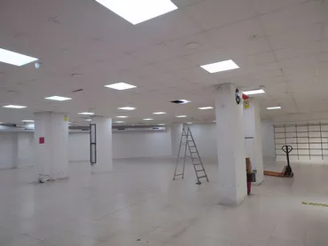 Local comercial en  N-340 12 - Foto 7