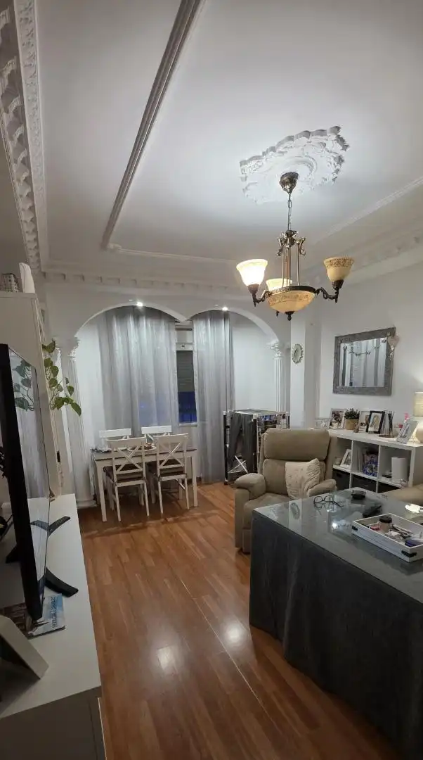 Piso en  Avenida de los Milagros 20 - Foto 1