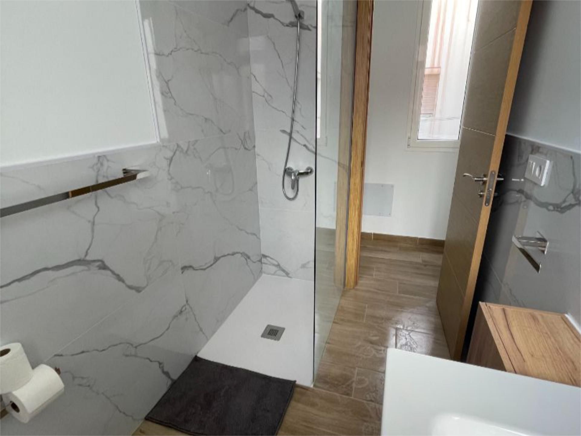 Piso en  Calle Alejandro Hidalgo 13 - Foto 6