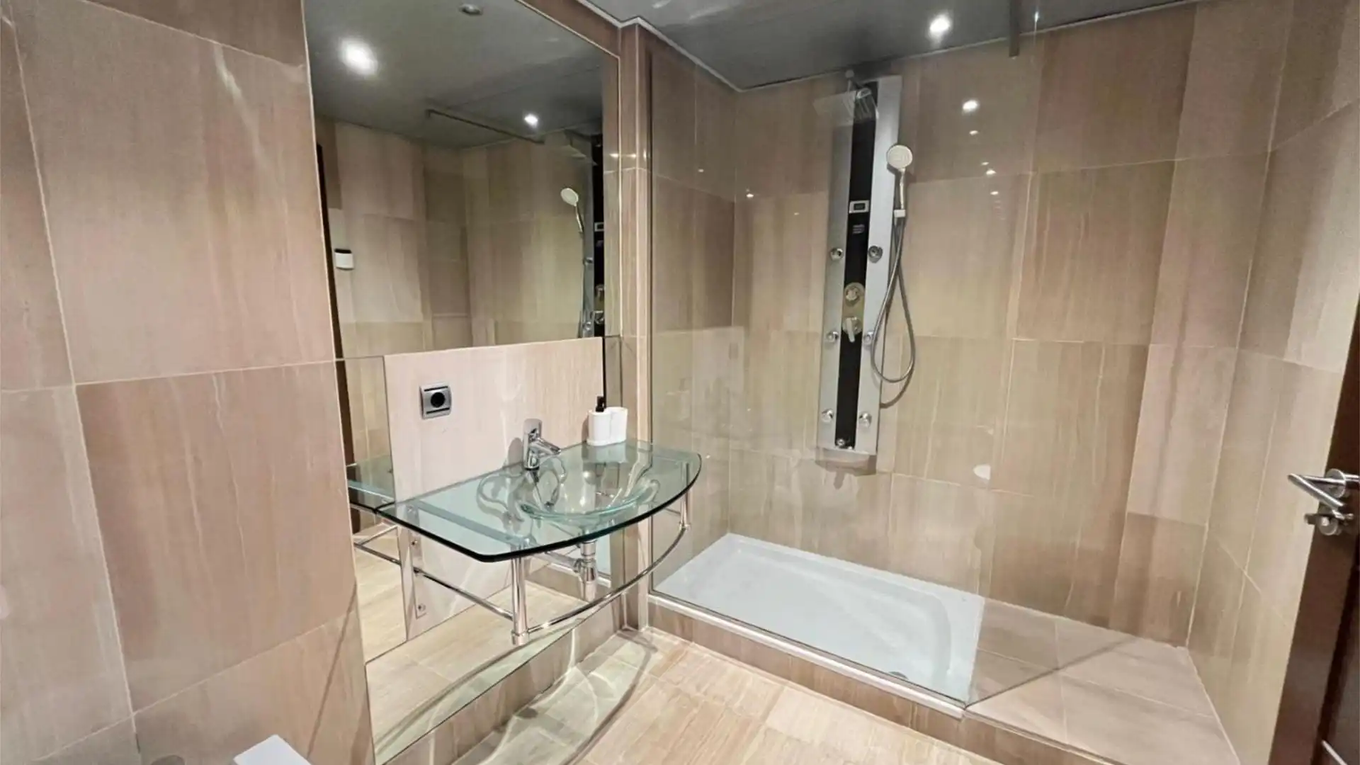 Piso en  Calle del Mare Nostrum 42 - Foto 19